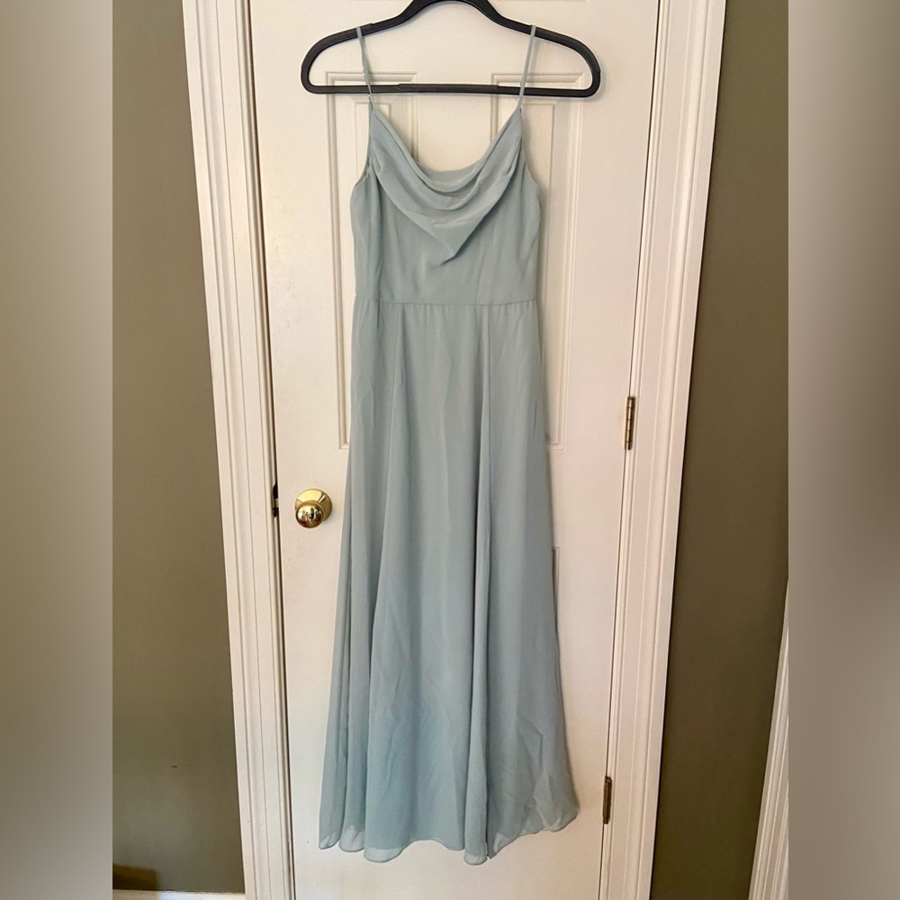 David’s Bridal Bridesmaid Dress, Color Dusty Sage, Size 0